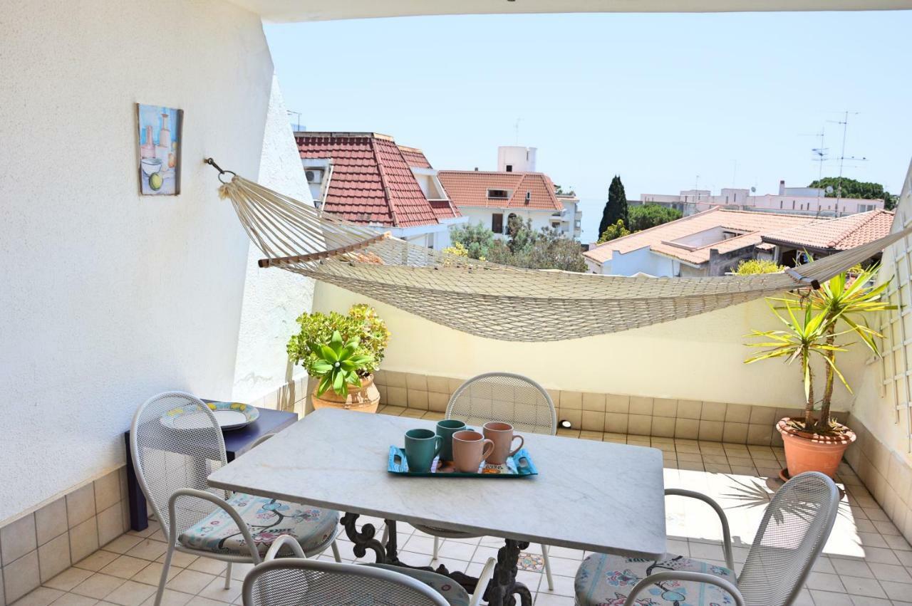 Casa Turchese Lägenhet Giardini Naxos Exteriör bild